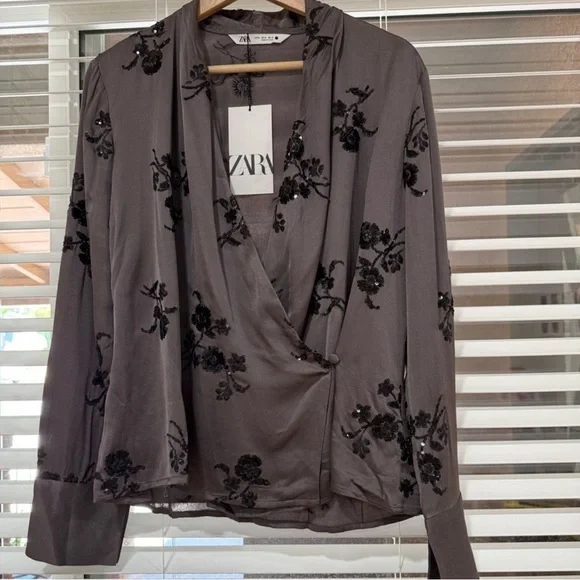 Zara Black Floral Embellished Blouse - Picture 4 of 7